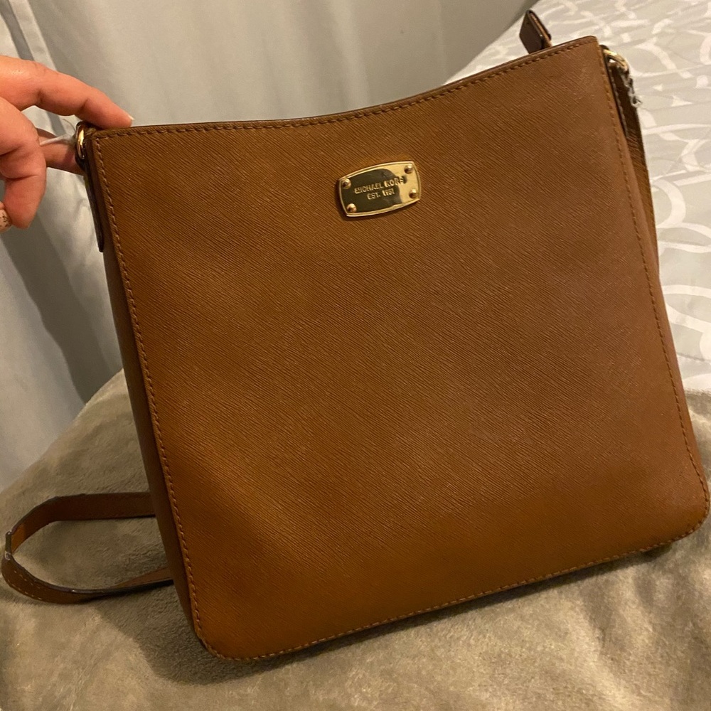 Michael Kors Crossbody